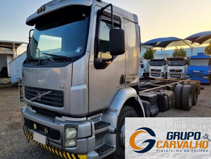 VOLVO VM260 08/08