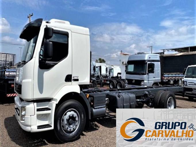 VOLVO VM-270 13/13