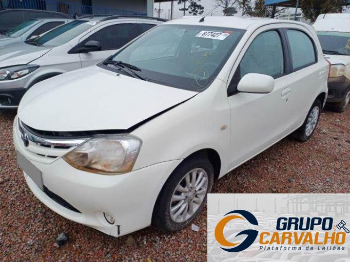 TOYOTA ETIOS 13/13