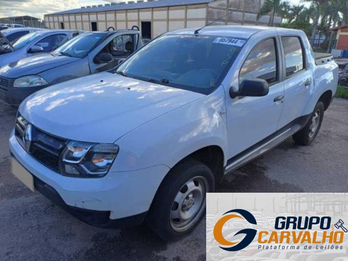 RENAULT DUSTER OROCH 18/18
