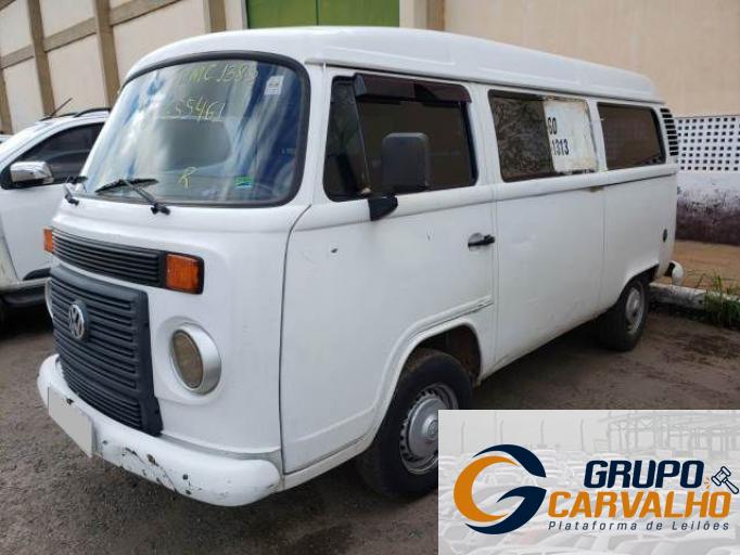 VOLKSWAGEN KOMBI 10/11